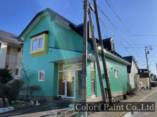 【塗装事例075】苫小牧市S邸「黄色味のあるクリームが優しく落ち着いた雰囲気を演出。」